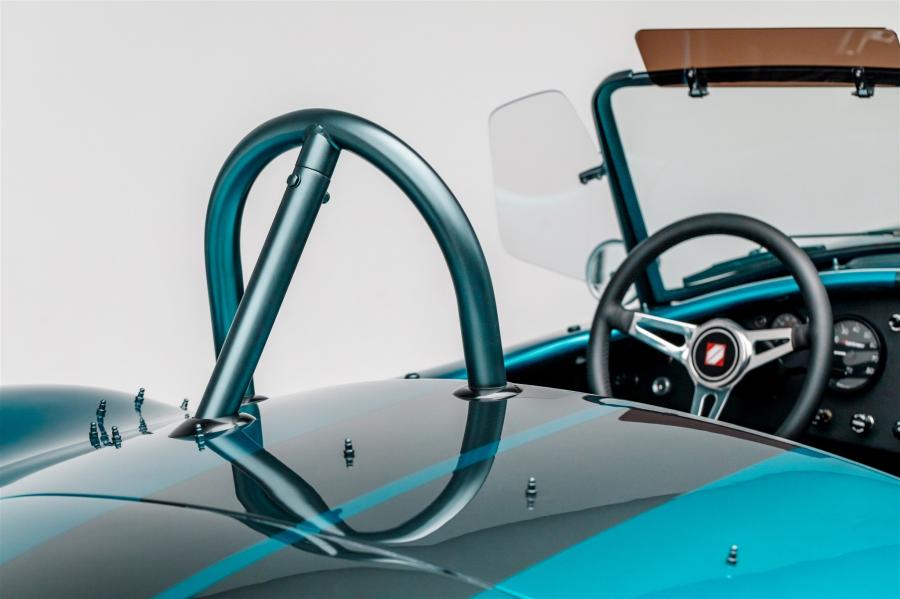 Детали экстерьера Shelby Cobra MkIII-R by Superformance 2020 года  (фото 72 из 90)